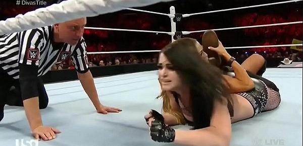  Nikki Bella vs Paige. Raw 6 1 15.
